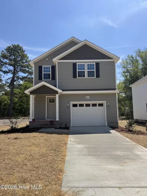 565 S Glover St, Southern Pines, NC 28387