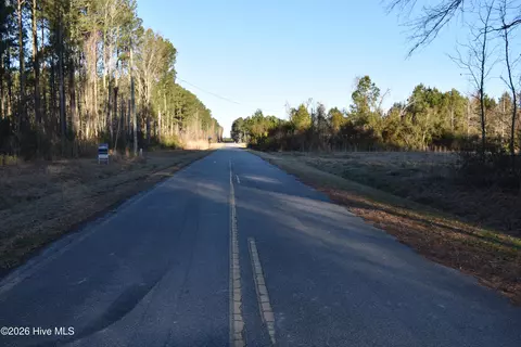 97 Mcgowan Rd, Bath, NC 27808 photo 6