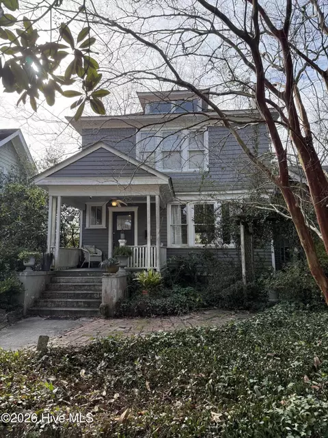 1704 Chestnut St, Wilmington, NC 28405