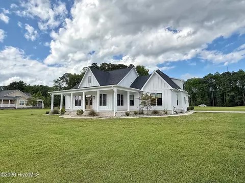37 Wild Turkey Ln, Minnesott Beach, NC 28510