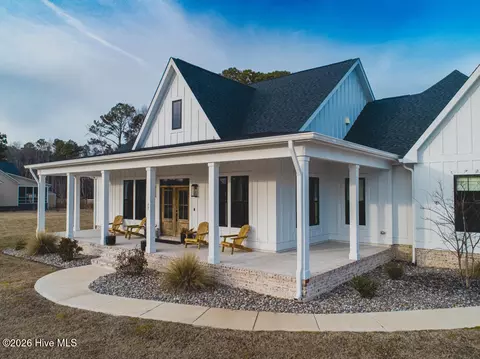 37 Wild Turkey Ln, Minnesott Beach, NC 28510