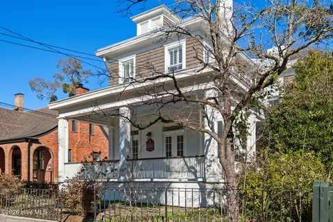 121 S 5th Ave, Wilmington, NC 28401