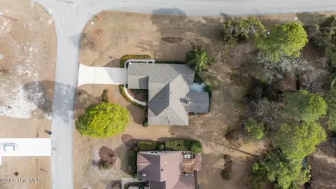View/Area - 5718 Sloop Ct, New Bern, NC 28560 photo 5 of 8