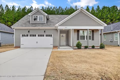 1007 Par Three Dr S, Wilson, NC 27893