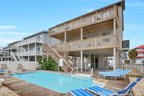 210 E Second St, Ocean Isle Beach, NC 28469
