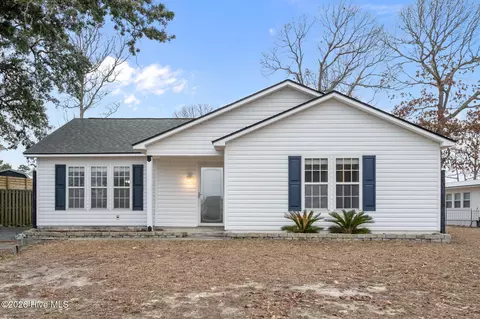 112 Sago Ct, Surf City, NC 28445