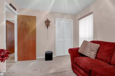 Bedroom - 108 Bay Tree Cir, Hampstead, NC 28443 photo 1 of 6