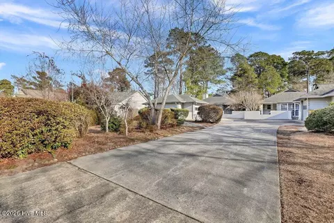 Exterior - 108 Bay Tree Cir, Hampstead, NC 28443 photo 2 of 11