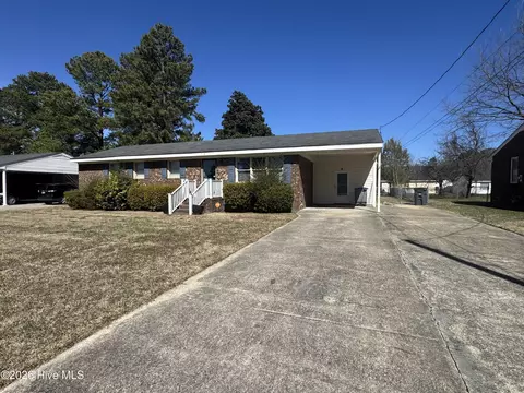 716 Kinchen Dr, Rocky Mount, NC 27803