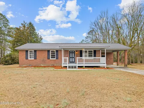 474 Routledge Rd, Kenansville, NC 28349