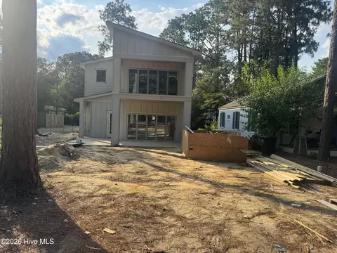 750 N Ashe St, Southern Pines, NC 28387