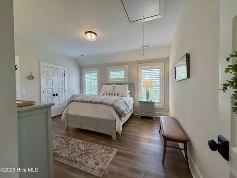 Bedroom - 53 Ballast Point Rd, Hampstead, NC 28443 photo 19 of 20