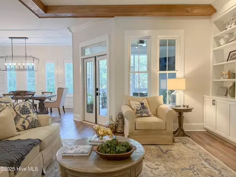 Living - 53 Ballast Point Rd, Hampstead, NC 28443 photo 3 of 3