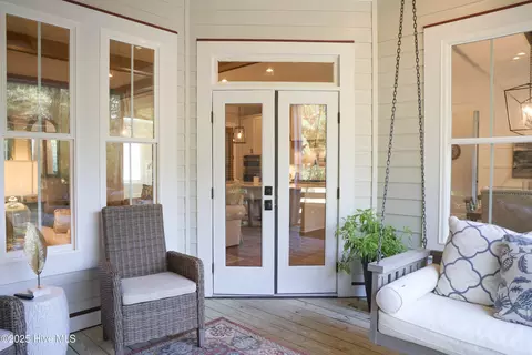 Exterior - 53 Ballast Point Rd, Hampstead, NC 28443 photo 4 of 18