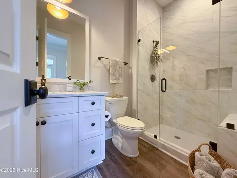 Bath - 53 Ballast Point Rd, Hampstead, NC 28443 photo 2 of 18