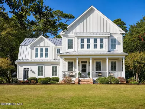 53 Ballast Point Rd, Hampstead, NC 28443