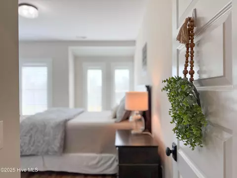 Bedroom - 53 Ballast Point Rd, Hampstead, NC 28443 photo 14 of 20