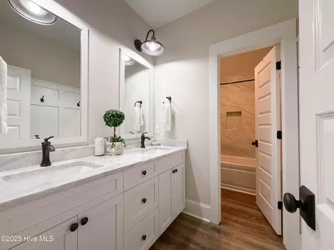 Bath - 53 Ballast Point Rd, Hampstead, NC 28443 photo 15 of 18