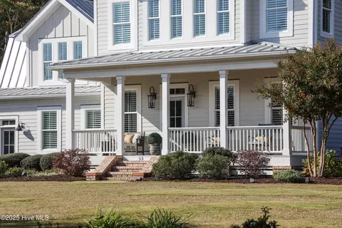Exterior - 53 Ballast Point Rd, Hampstead, NC 28443 photo 7 of 18