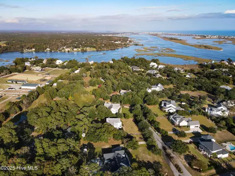 View/Area - 53 Ballast Point Rd, Hampstead, NC 28443 photo 3 of 8