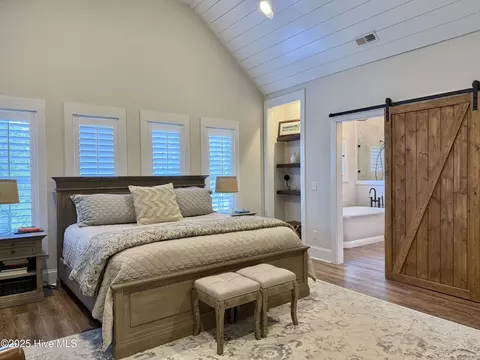 Bedroom - 53 Ballast Point Rd, Hampstead, NC 28443 photo 7 of 20