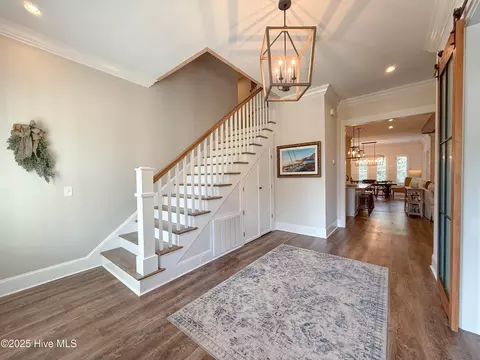 Entry Way - 53 Ballast Point Rd, Hampstead, NC 28443 photo 9 of 16