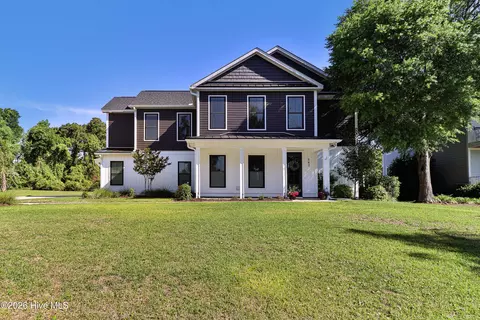 542 Deer Creek Dr, Cape Carteret, NC 28584