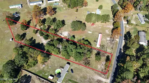 2152 J W Rd, Fairmont, NC 28340