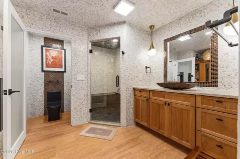 Bath - 110 Muirfield Pl, Pinehurst, NC 28374 photo 6 of 6