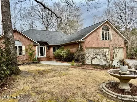 236 Ravenswood Rd, Hampstead, NC 28443