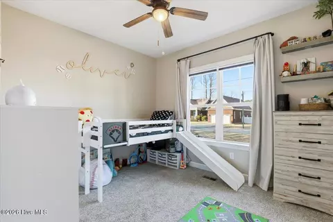 Bedroom - 110 Oak St, Pine Level, NC 27568 photo 3 of 4
