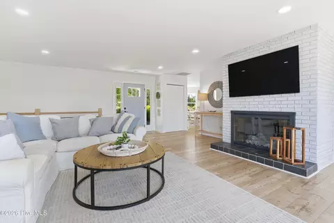 Living - 218 Olde Point Loop, Hampstead, NC 28443 photo 1 of 3