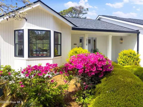 Exterior - 218 Olde Point Loop, Hampstead, NC 28443 photo 4 of 14