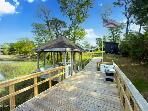 Exterior - 218 Olde Point Loop, Hampstead, NC 28443 photo 14 of 14