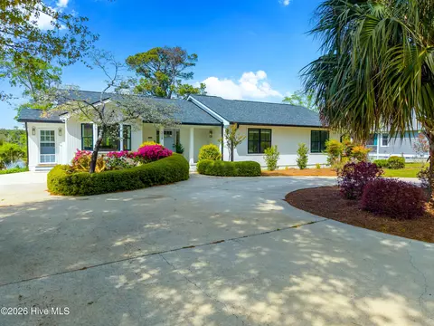 Exterior - 218 Olde Point Loop, Hampstead, NC 28443 photo 3 of 14