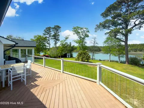 Exterior - 218 Olde Point Loop, Hampstead, NC 28443 photo 10 of 14