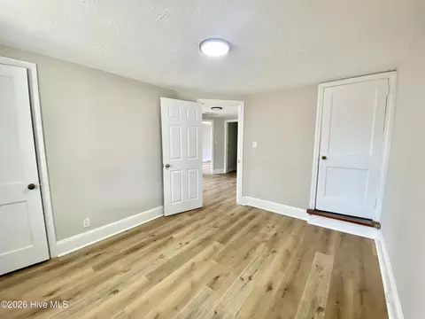 414 W Main St, Micro, NC 27555 photo 18