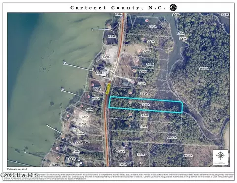 975 Crow Hill Rd, Beaufort, NC 28516