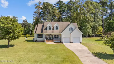 3508 Old Airport Rd, New Bern, NC 28562