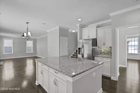 Kitchen - 85 Waldorf Way, Hampstead, NC 28443 photo 6 of 6