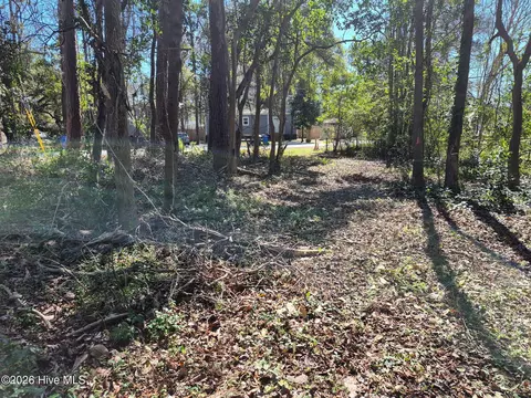 1138 French Rd, Wilmington, NC 28403