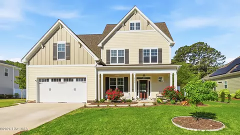 3704 Colony Woods Dr, Greenville, NC 27834