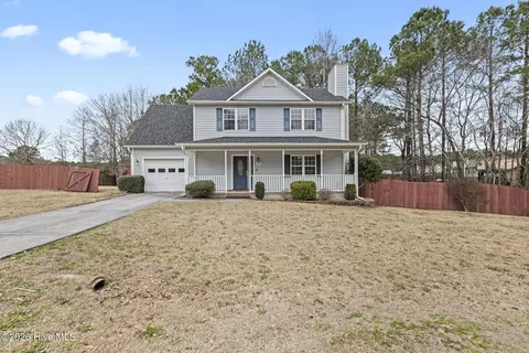 105 Grismill Rd, Jacksonville, NC 28540