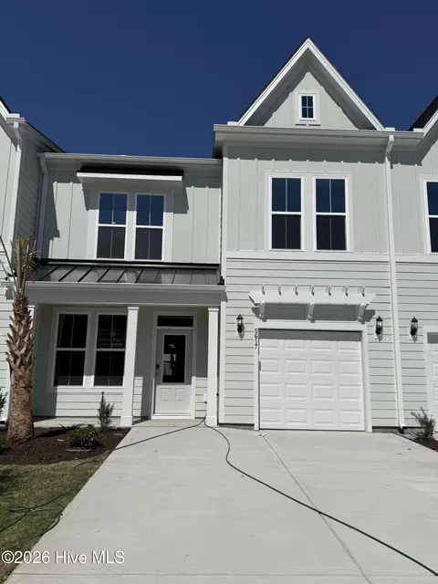 5617 Palm Tree Pl, Leland, NC 28451