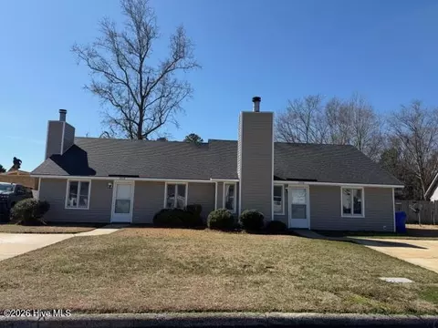 2016 Tiffany Dr, Greenville, NC 27858