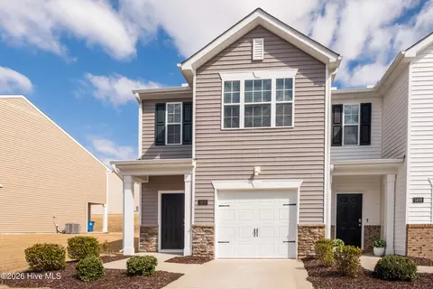 1410 Gracie Ln, Carthage, NC 28327