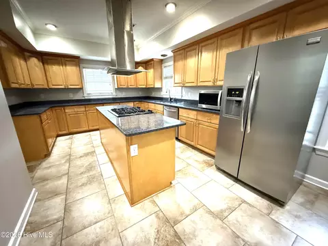 Kitchen - 1046 Mockingbird Rd, Williamston, NC 27892 photo 1 of 4