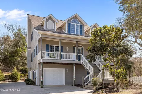 312 Lord Berkeley Dr, Emerald Isle, NC 28594