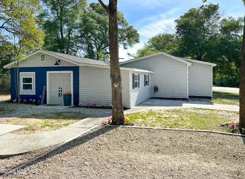155 Bryan Rd, Wilmington, NC 28412