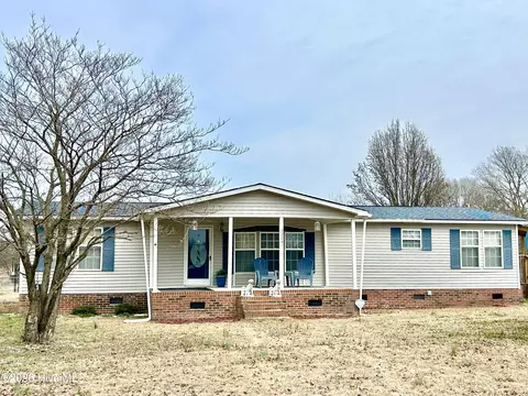 22041 Airbase Rd, Laurinburg, NC 28352